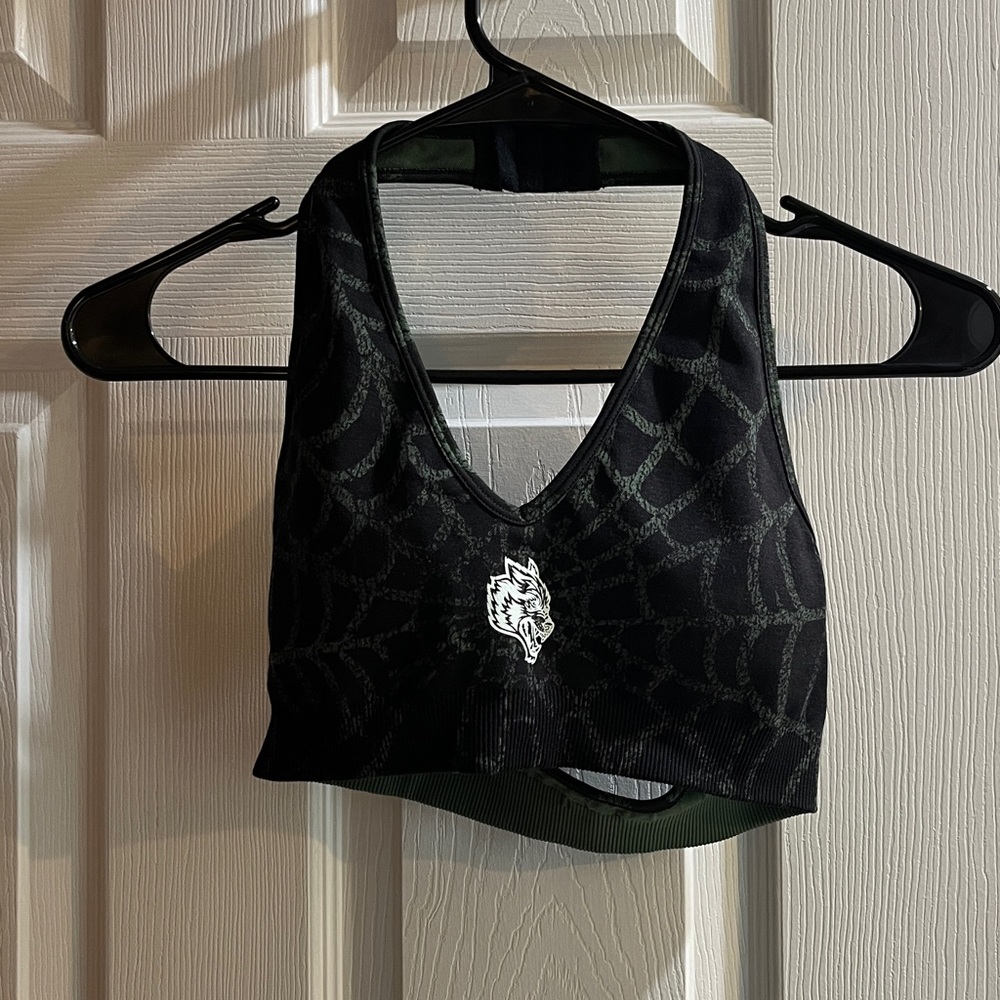 Darc Sport Black and Green Sports Bra